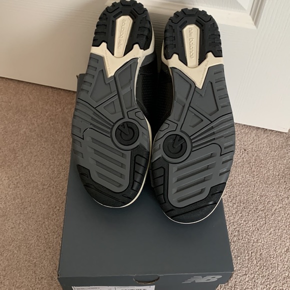 New Balance 550 - Picture 5 of 6